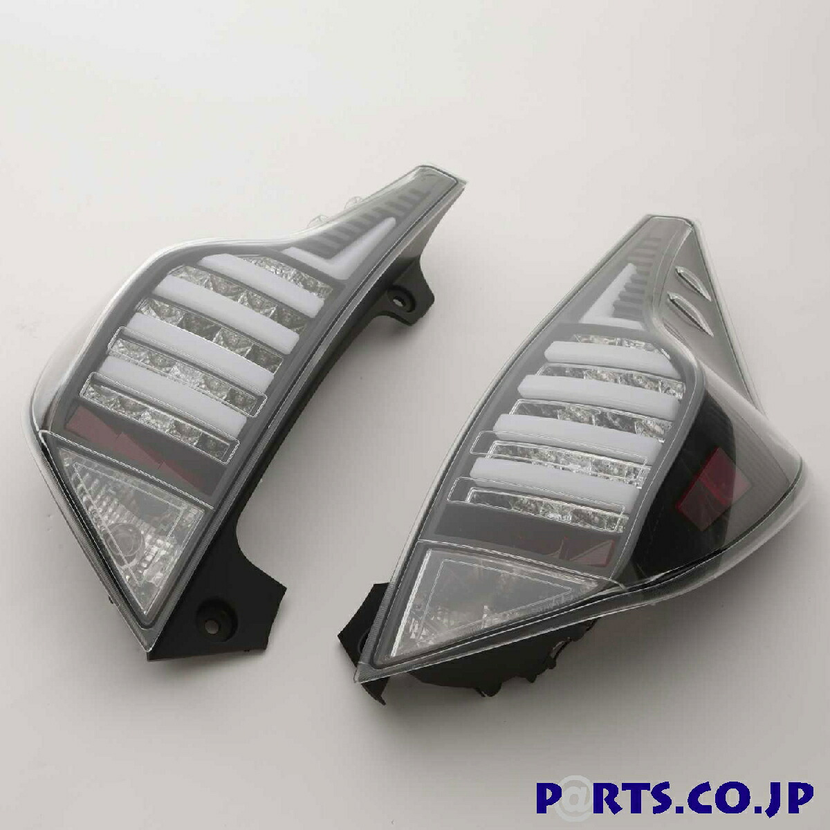 LED ライトバー テール レンズ ブラック アクア 12-UP シーケンシャルウィンカー｜ＰＡＲＴＳ