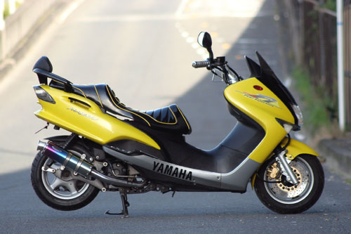 リアライズ マジェスティ125用　22レーシング：チタン 317-009-01 28,724円
