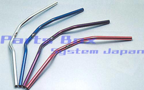 【○メーカー在庫あり】ハリケーン φ7/8インチ汎用 ジュラルミンバー：スーパーバイクLOW(クリア) HB0210A