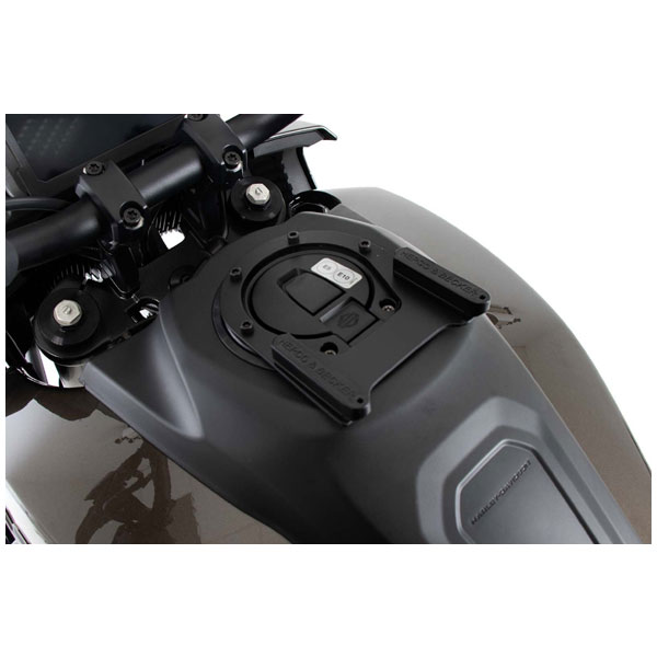 ヘプコ＆ベッカー Lock-it タンクリング ブラック HARLEY PAN AMERICA 1250/SPECIAL('21) 5067600-0001｜PartsBoxSystemJapan