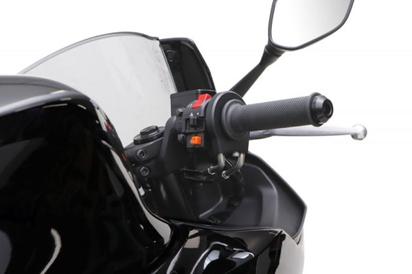 【4月11日入荷予定 受付中】ACTIVE(アクティブ) YZF-R25 YAMAHA ヤマハ ハイスロットルキット [EVO2] ブラック 巻取φ50/52 1065338