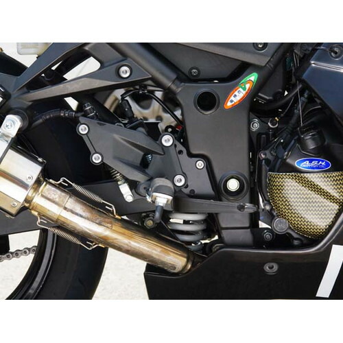 BABYFACE(ベビーフェイス) セットバックプレート ブラック Ninja250R/Ninja250 002-BK001BK バイク ステップ・ステップゴム