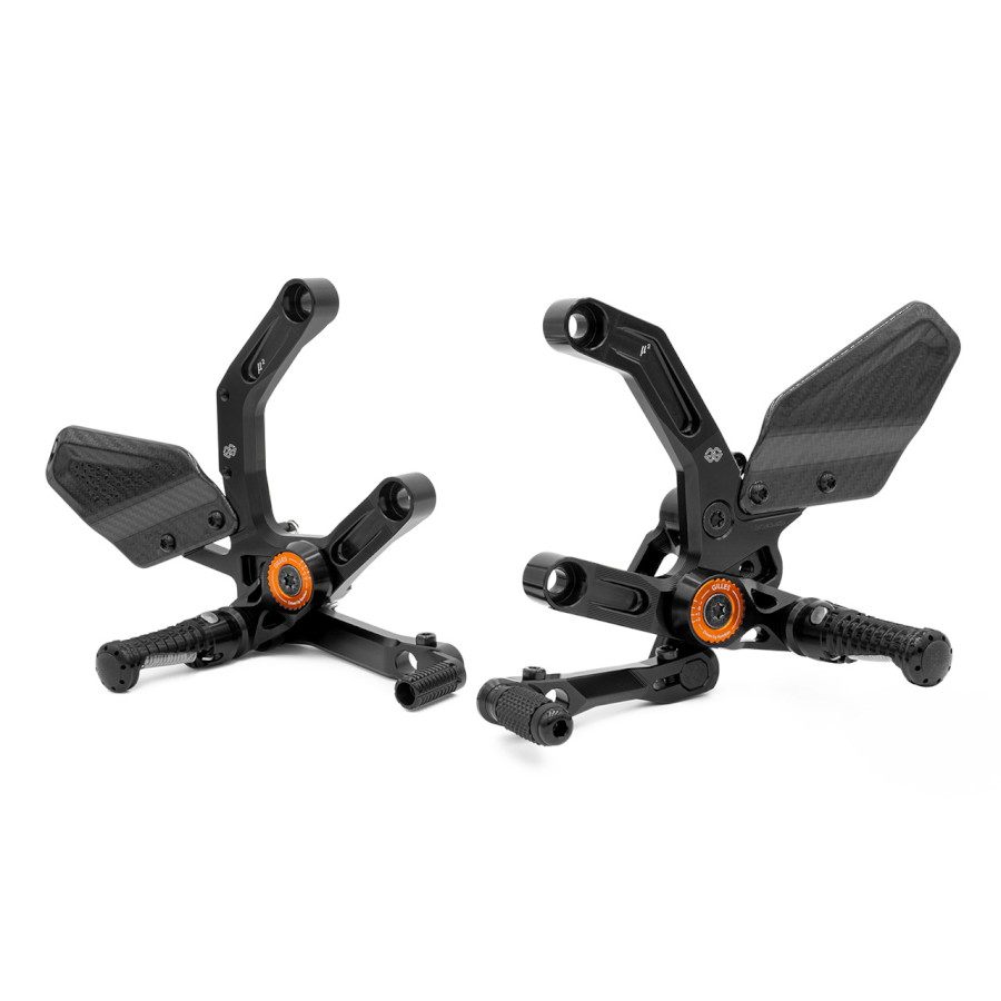 GILLES TOOLING アジャスタブルバックステップ MUE2 MUE2KT02B バイク