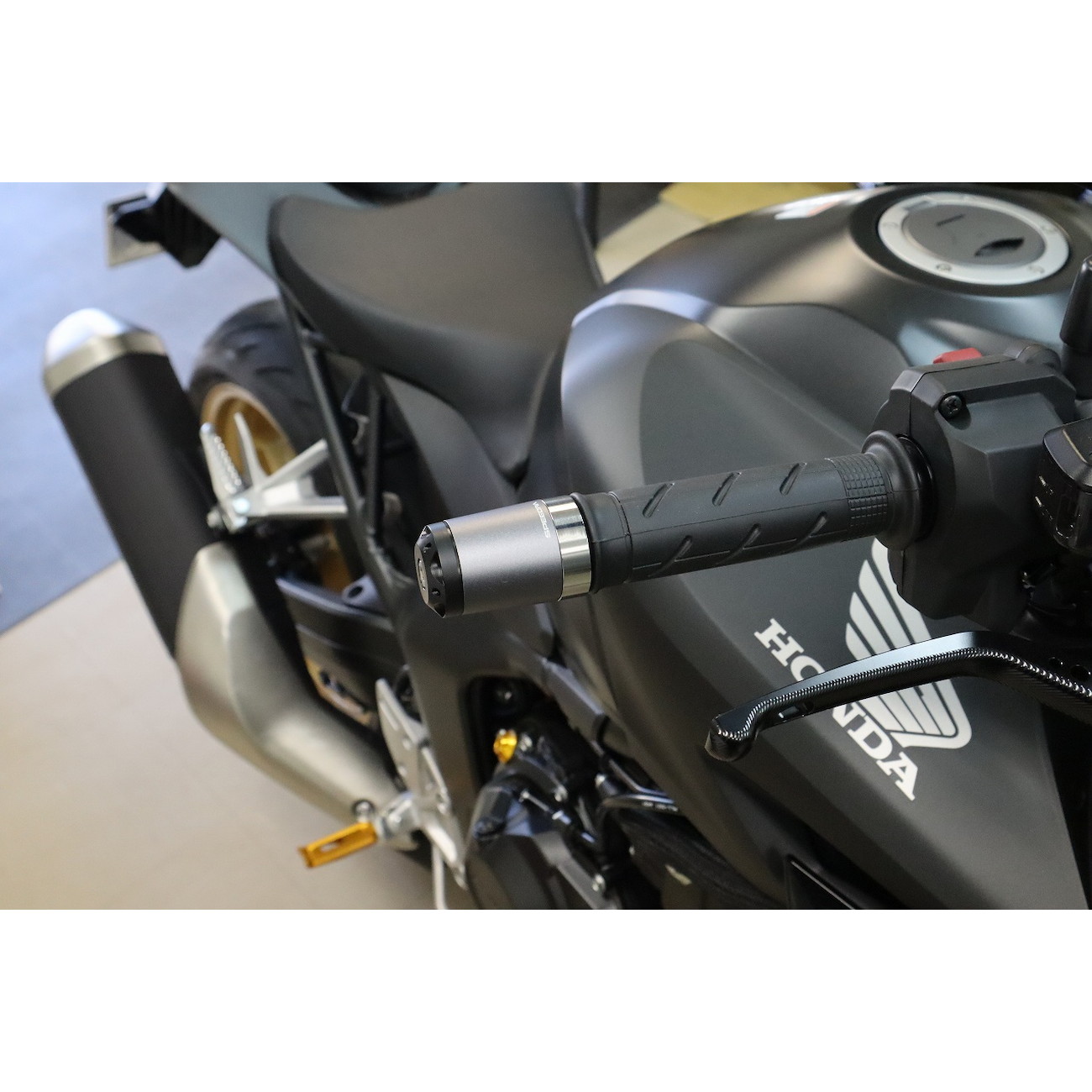 SPEEDRA ヘビーウェイトハンドルバーエンドスライダー CB1000/HORNET(2025) マットチタン ABEHL07MTM バイク