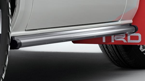 TRD 200系 ハイエース サイドスカート Ver.2 MS344-26003