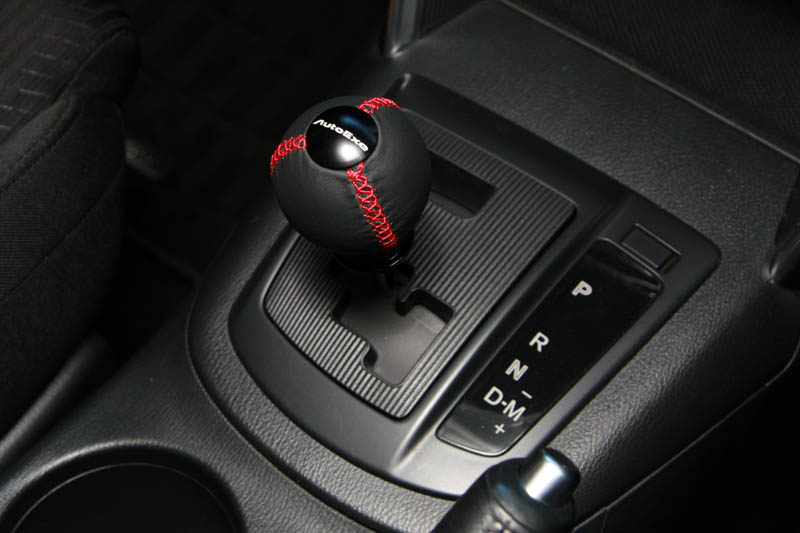 オートエクゼ CX-5(KE系(KE2FW-~127312、KE2AW-~122126、KEEFW-~112351、KEEAW-用)) レザーシフトノブ(球形状/本革) A1342-03|PartsIsland
