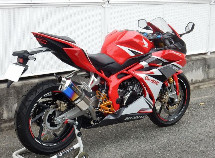 WR'S HONDA CBR250RR ステンレス/チタンオーバル（焼き色） スリップオンサイレンサー（SV1230JM）