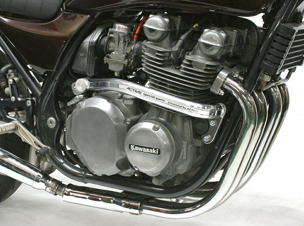ACTIVE ZEPHYR750/750RS サブフレーム バフ 1117019P