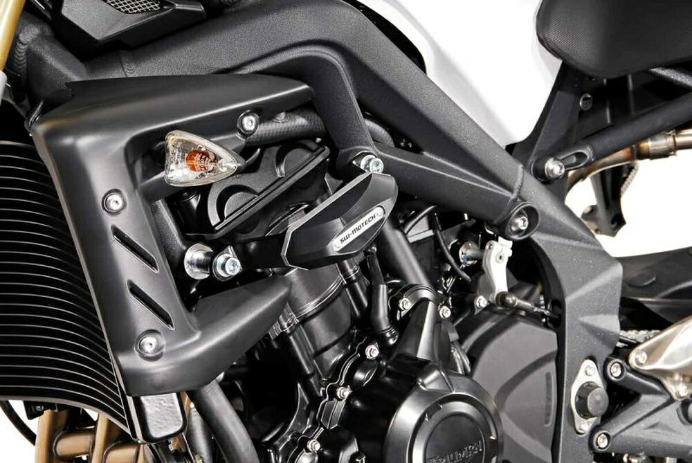 SW-MOTECH SPEED TRIPLE フレームスライダーセット ブラック STP1159010100/B