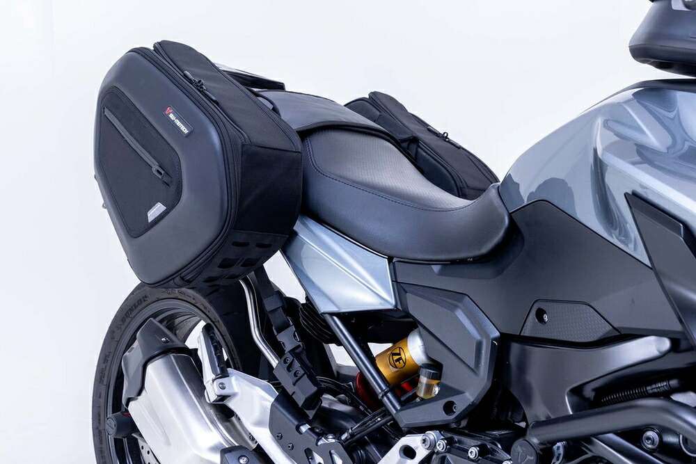 SW-MOTECH BMW F900R BMW F900XR PRO BLAZEサドルバッグセット ハイバージョン BCHTA0774036100