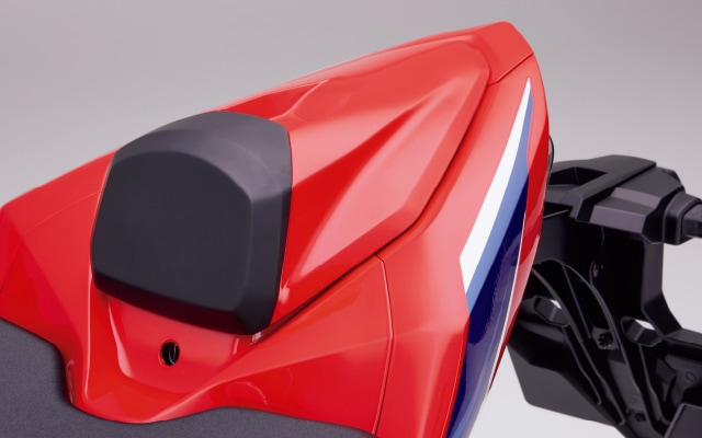 HONDA CBR1000RR-R FIREBLADE シングルシートカウル 08F75-MKR-D10ZA/ZB 23,364円