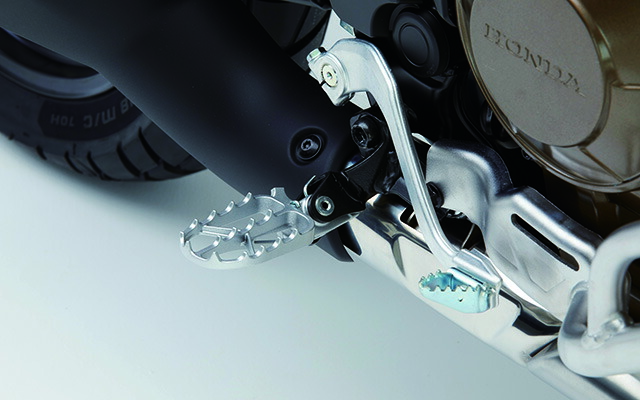 HONDA CRF1100L Africa Twin用 ラリーステップ 08R79-MKS-E00