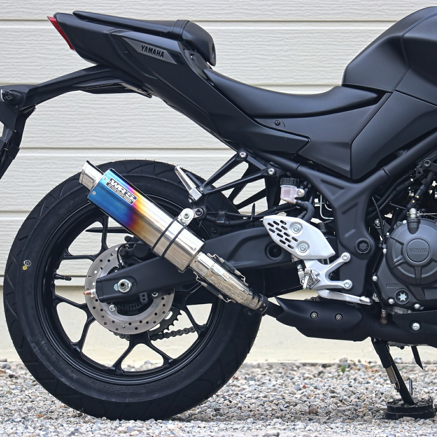 WR'S YZF-R25（&rsquo;25-）/MT-25（&rsquo;25-） S.O.Vショートオーバル スリップオンマフラー（焼き色チタン） FV2280JM｜PartsOnline 店