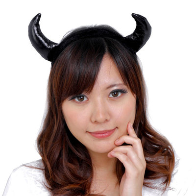 楽天市場 コスプレ 仮装 Patymo ハロウィンカチューシャ キラキラデビル コスプレ 衣装 ハロウィン 悪魔 デビル 悪魔の角 ヘアアクセサリー ハロウィン 衣装 ツノ プチ仮装 ヘッドバンド 変装グッズ パーティーグッズ パーティワールド