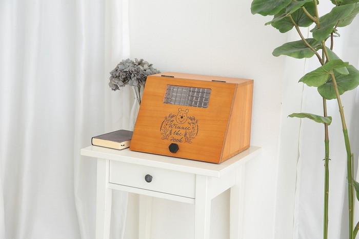 【直送品】プーさんのショーケース小物収納庫 PHB-3025LB W27.5×D10.5×H19.5cm 天然木桐材【割引不可品】インテリア 収納 収納家具 小物収納 キッチン収納