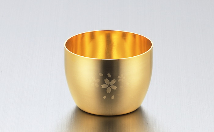 楽天市場】金の贅（きんのぜい） 桜 ぐいのみ 100ml 18-8ステンレス製