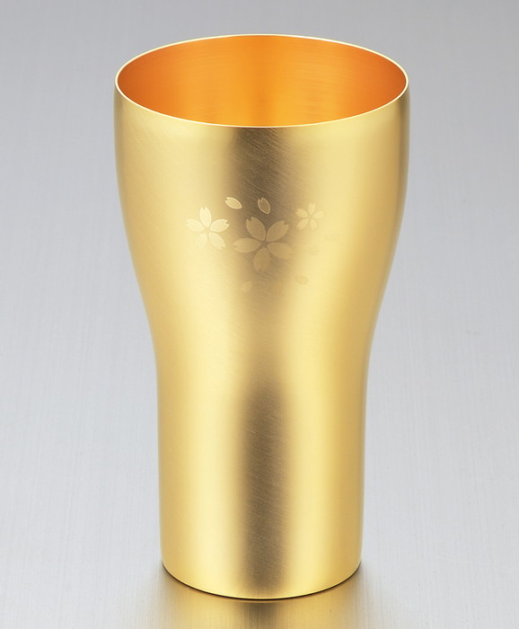 【直送品】金の贅 桜 金メッキ仕上げタンブラー・大 桜 SK-003 φ75×135mm 440ml 2024 STAGE GIFT CATALOG【ヘルシ価格】キッチン用品 食器 酒用品 酒器 晩酌 カップ