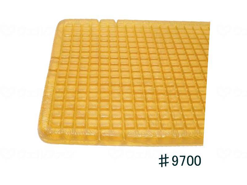 【直送品】行動ジャパン車いす用ｱｸｼｮﾝﾊﾟｯﾄﾞ #9700（ｷｭｰﾋﾞｯｸ）-40×40×2.5珊#9700【別途貨物輸送湧き上がるは申しつたえるします、銀行割引取りやめる返品不可】 介護用品-移動・歩行支援用品-車椅子関連用品