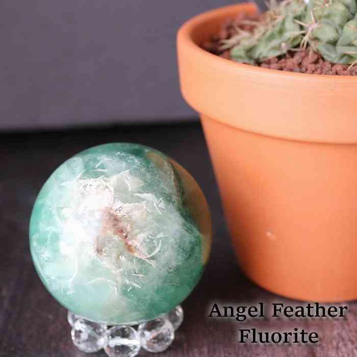 楽天市場】エンジェライト 丸玉 スフィア 38mm 木製台座付き 天然石