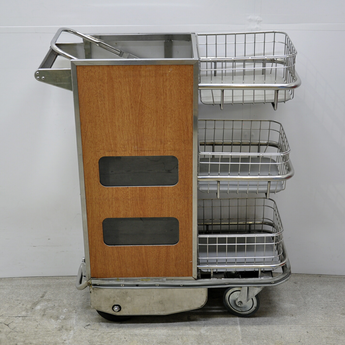 貨物輸送無料 車馬内譲る車 斬新日本車輛 車内ワゴン車 移動 晩飯 飲み物 御菓子 中古 見学 大阪 Olc54 Fr