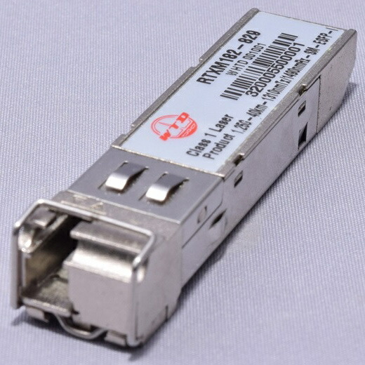 【貨物輸送無料】NEC B02014-98773 1port 1000BASE-BX40-U SFP(SM、LC)【店卸し資産準拠集団:お取り寄せ】| マイコン境界線の外側備品 SFPモデュール 取りひろげるモデュール モデュール SFP スイッチングこしき 光トランシーバ トランシーバ パソコン マイコン