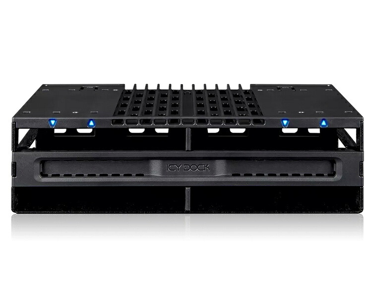 【貨物輸送無料】ICY DOCK MB024SP-B 4 x 2.5in SAS/ SATA SSD/ HDD積み上げる用リムーバブルケース 5.25inベイ大きさ トレイレスタイプ【店卸し資産準拠集団:お取り寄せ】