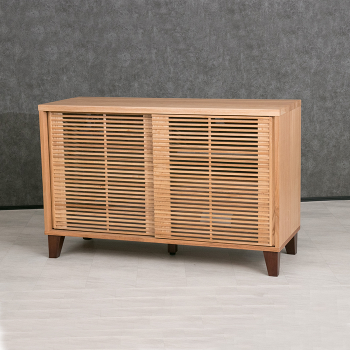 和風 リビングボード サイドボード キャビネット 和モダン 格子 引き戸 スライド扉 おしゃれ 幅1cm 脚付き ロータイプ 奥行45cm 高さ77cm 間仕切り 背面化粧仕上げ タモ材 リビング収納 新生活 デザイン モダン 木製 送料無料 Scadep Org