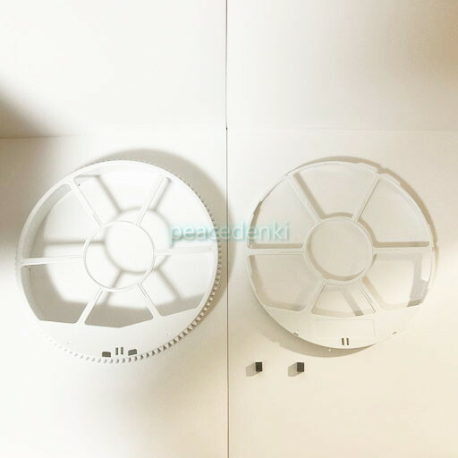 【純正品・新品】 シャープ SHARP 加湿空気清浄機用 加湿フィルター枠 ＋ マグネット(2個)セット 【セット内容】 加湿フィルター枠（ギア付） 2801380022 加湿フィルター枠（ギア無） 2802140165 マグネット 2023730002（2個）画像