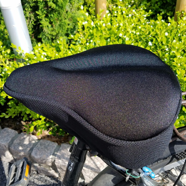 楽天市場 サドルカバー 自転車 お尻が痛くならない 自転車サドル サドル クッション 痛み軽減 ママチャリ シンプル ジェル入り 痛くない 紐付き 調整可能 ピーチモア 楽天市場店