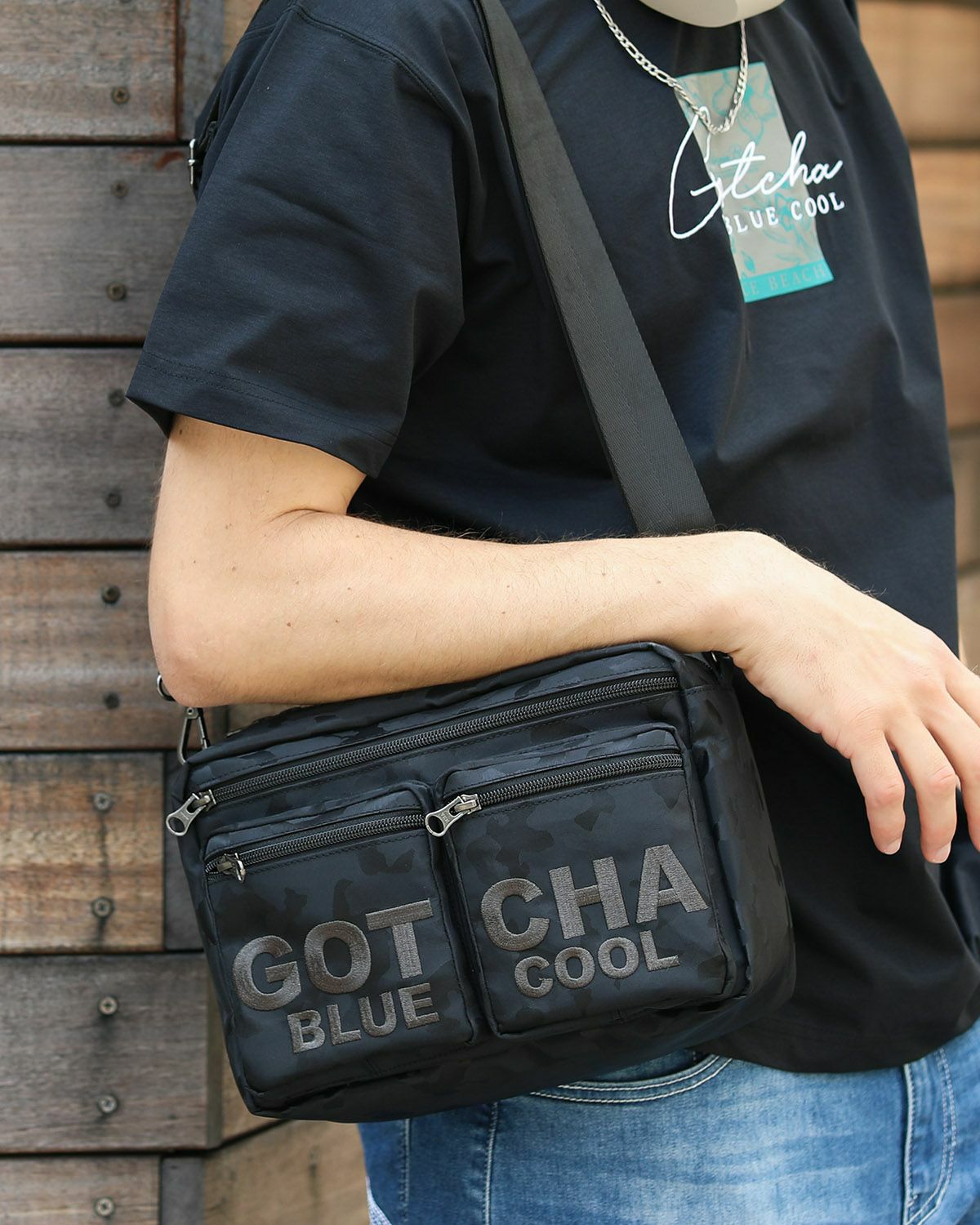 美品 challenger ショルダーポーチ n51049-1.jpg