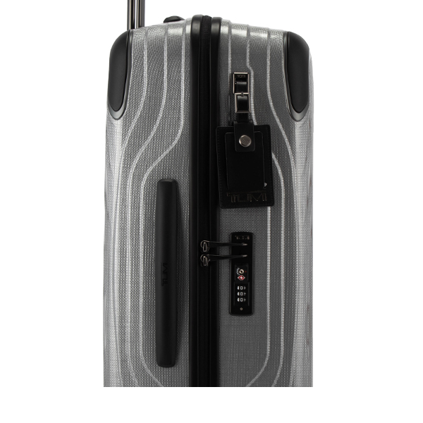 ❤半価特販❤ *【未使用】TUMI LATITUDE ショート・トリップ