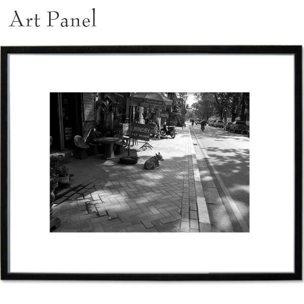 限定製作 アートパネル 大きい モノクロ 街並み 犬 アート モダン 玄関 壁掛け アクリル 額付 黒フレーム 写真 飾る 絵画 ポスター Fucoa Cl