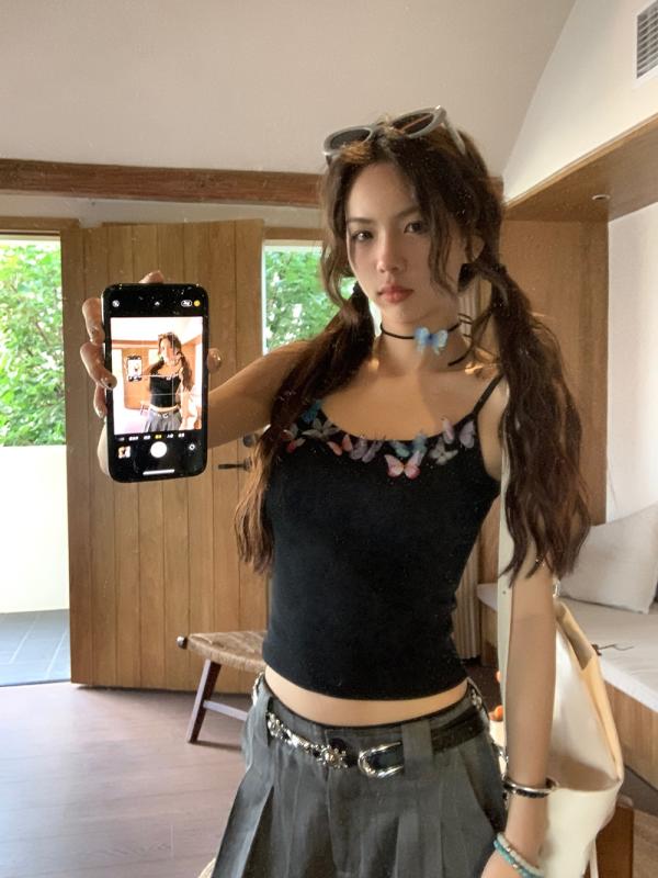 レディース キャミソール ブラック Uネック 立体 蝶柄 セクシー 甘美 夏用 トップス タンクトップ 軽量 伸縮性