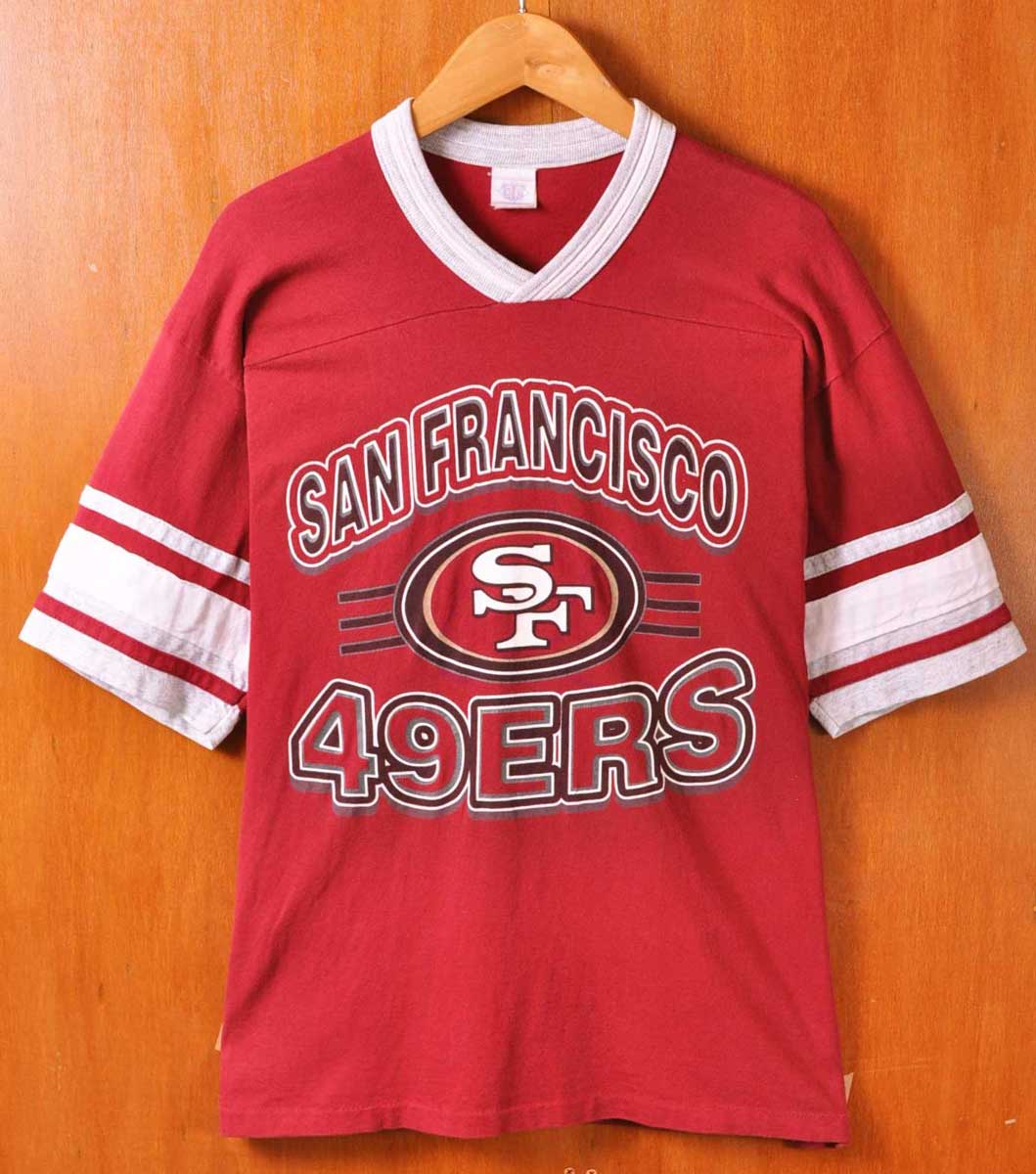 niners t shirt