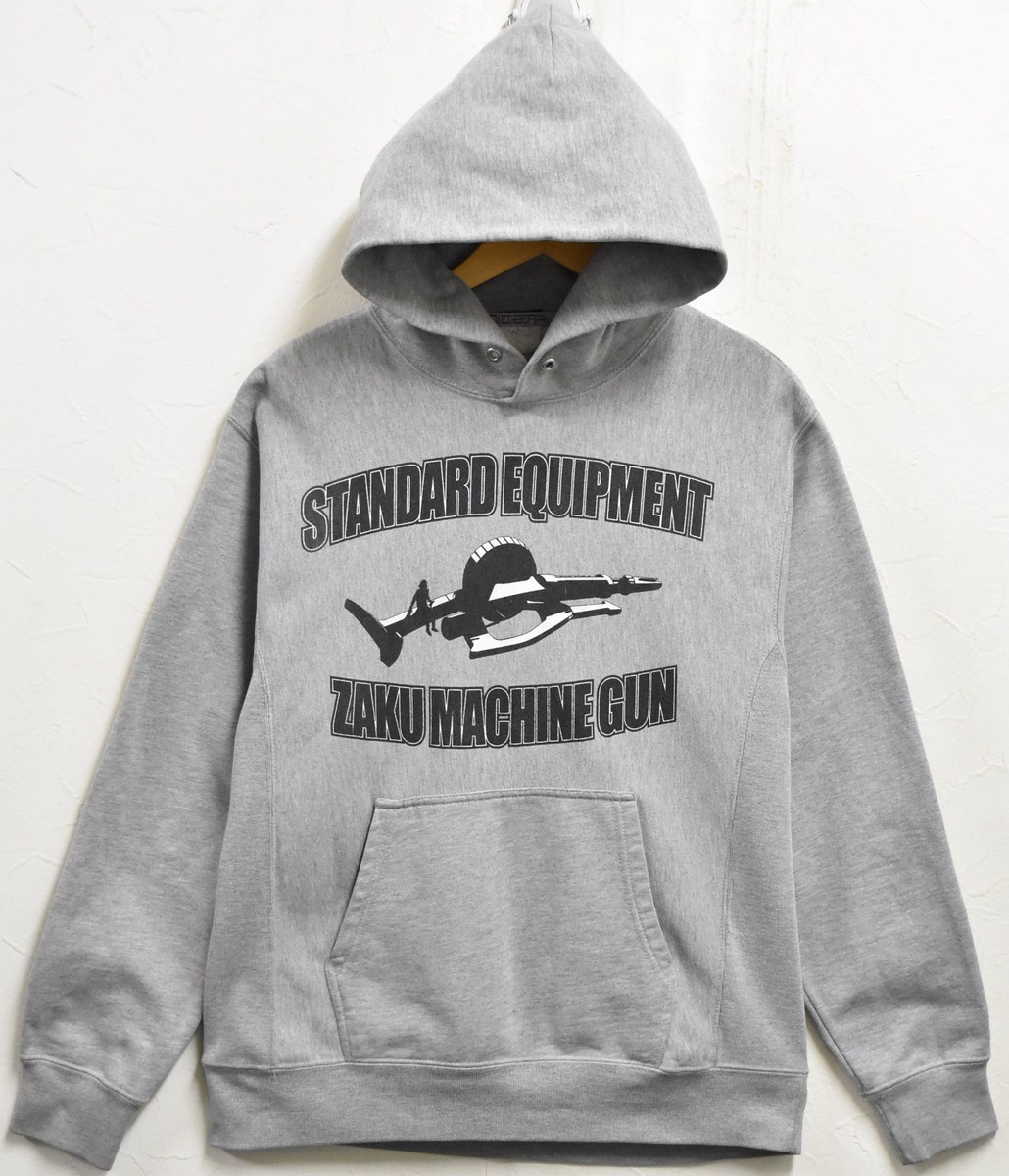 COSPA コスパ  工作下士官兵火器防波堤 ZAKU MACHINE GUN ザク 機関火器 ティーシャツ 流汗 アノラック フーディ ヘザーグレー メンズM【中古】■