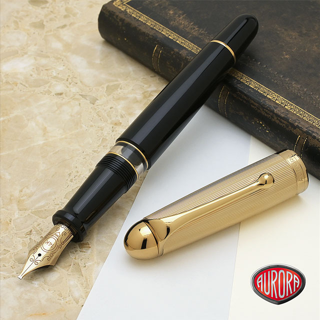 楽天市場】【3/5は最大P5倍！】 名入れ 万年筆 アウロラ 88