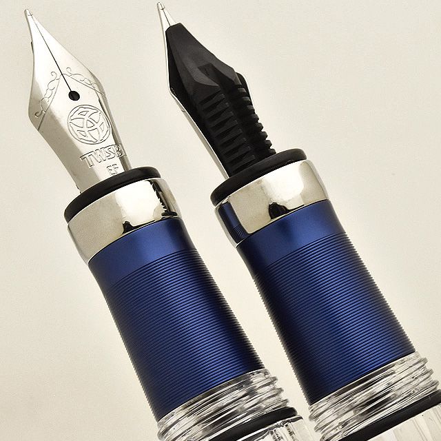 Twsbi ツイスビー 万年筆 ダイヤモンド 580al R ネイビーブルー M 名入れ 万年筆 おしゃれ かっこいい 透明軸 スケルトン 台湾文具 ギフト プレゼント 高級 高級万年筆 高級筆記具 Fitolab Com Br