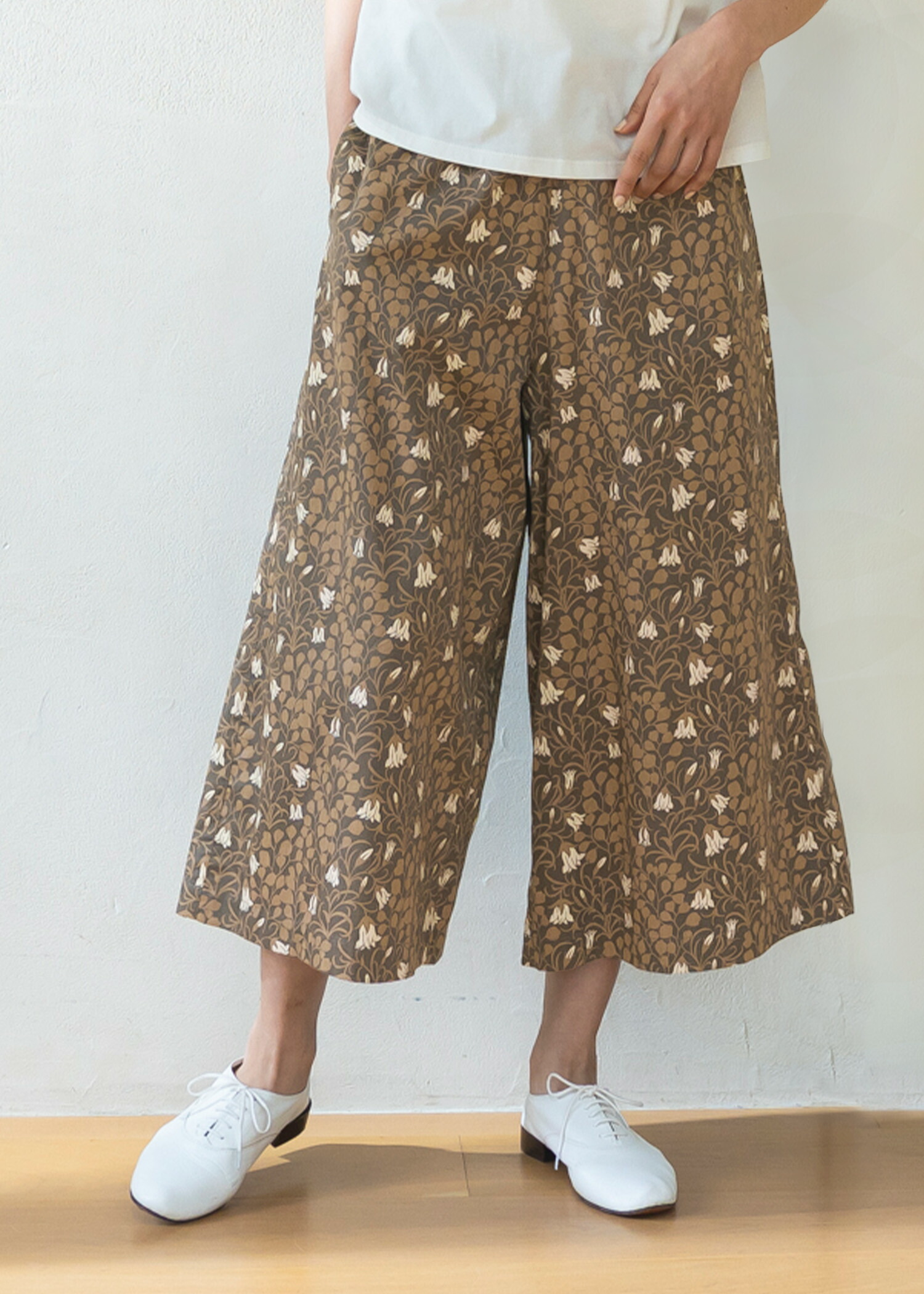 【ピープルツリー 堅苦しさ】【people tree】Ｖ＆Ａ オーガニックコットンサテン 広々としたズボン下 メイデンヘア＆髪の毛呼びりん柄・赤銅色系・M/L 【公明正大取り替えっこ】 【PeopleTree】