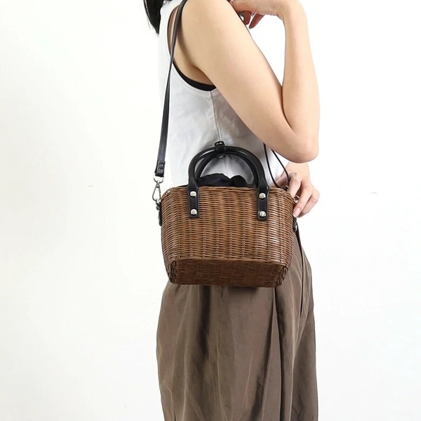 MUUNムーニュ  2way ショルダー　カゴバッグ なでしこ」MUUN ムーニュ 2WAYかごバッグ カゴバッグショルダー