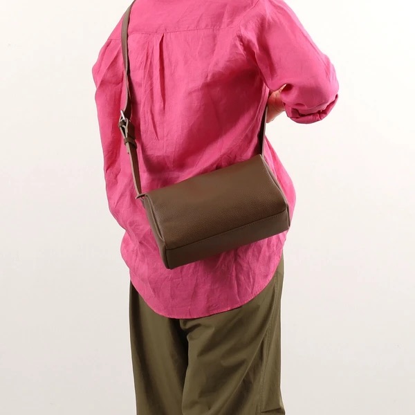 MARNI ショルダーバッグ サンドストーム M01161-P3860-Z0T01 マルニ MARNI ショルダーバッグ M01161-P3860-Z0T01 レディース