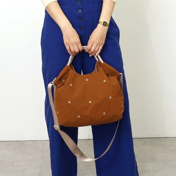 COCUE  花柄刺繍 バッグ 青色 COCUE 花柄刺繍 バッグ 青色 刺繍ミニトート 新体操柄 発表会 ギフト