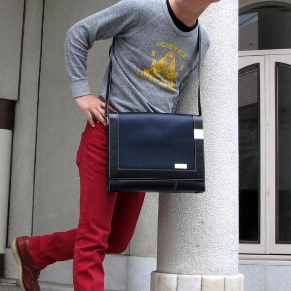 米国 AAronIrvin アーロン・アーヴィン メッセンジャーバッグ Microfiber Messenger Bag AA-MMB ファッション 人気 ブランド おしゃれ 誕生日 記念 プレゼント ギフト 送料無料