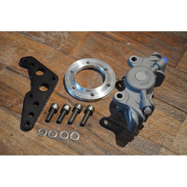 アンブ SR400/XS650sp用 298φキャリパーステーAPレーシング付 SR400/XS650sp カラー ブラック anbu-327|モトメガネ 店