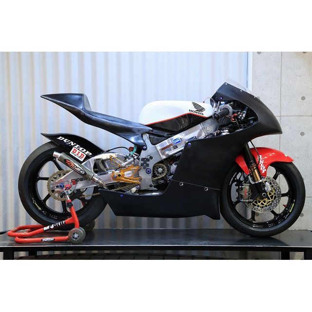 T2レーシング オリジナル フルカウル RSWタイプ FRP製 黒ゲル NXA RS250 NXA T2-COW-RSW-F|モトメガネ 店