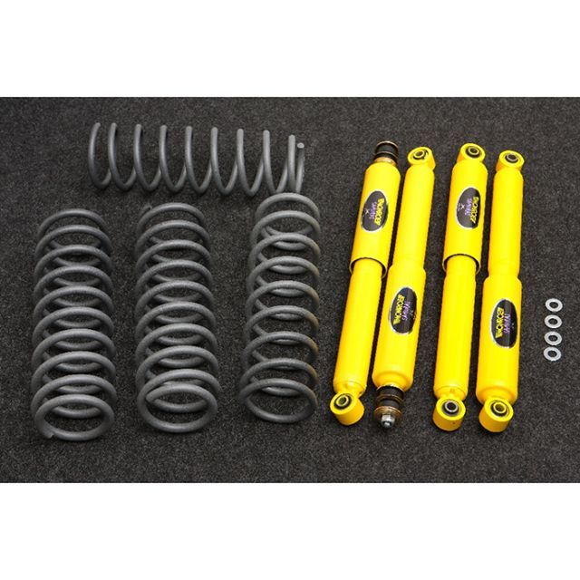 【メーカー直送】トヨシマ ジムニー JB23W JB33W JB43W 用 Xtrame 2インチアップ サスペンション セット GS-S155|モトメガネ 店