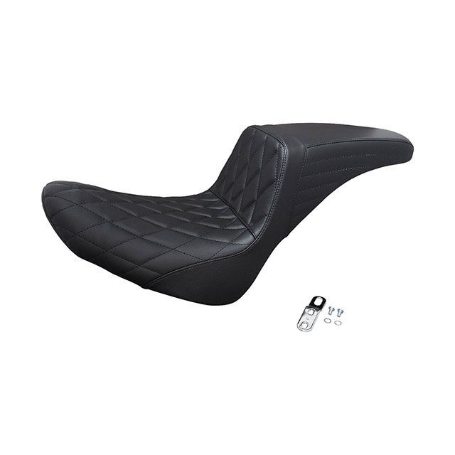 ラペラ キックフリップシート ダイアモンドステッチ 18y- FLDE・FLHC FLDEソフテイルデラックス FLHCヘリテイジクラシック ・025505｜モトメガネ 店