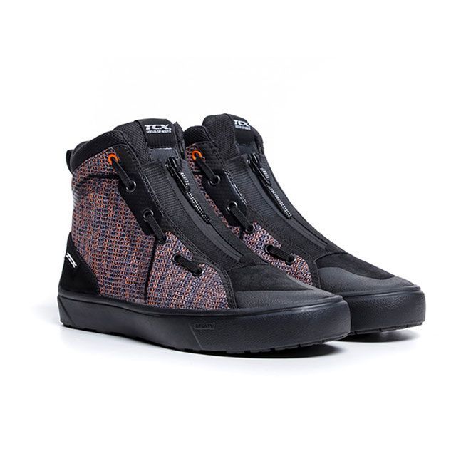 ティーシーエックス IKASU Air BLACK/ORANGE/BLUE サイズ 42(26.5cm) 34399|モトメガネ 店