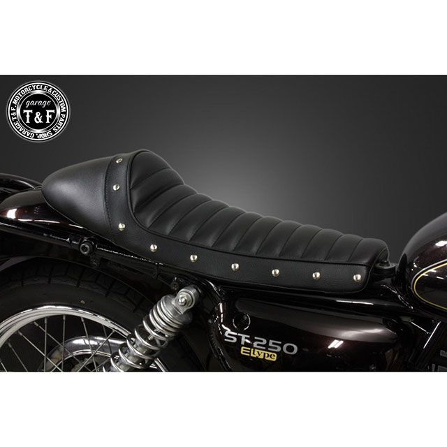 ガレージT&F ST250E スタッド付きカフェシート（タックロール） ST250E ST250 ・7120334