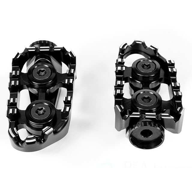ギルズツーリング エンデューロ フットペグ キット「Tech-X」ライダー用（ブラック） KLR 650 / S / Adventure RGK2B005UF35SETB｜モトメガネ 店