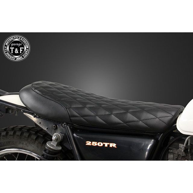 ガレージT&F 250TR フラットシート プレーンタイプ(ブラック/ダイヤ) 250TR ・8042103|モトメガネ 店